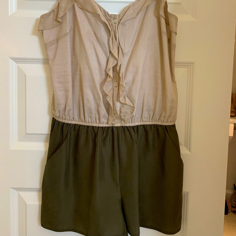 Cute silk and cotton romper by Poleci